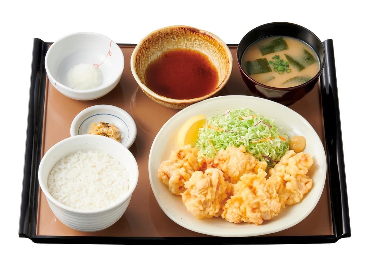 やよい軒 3月のおすすめ新メニュー 新定食 しまほっけ 大分名物 とり天 が登場 ヨムーノ