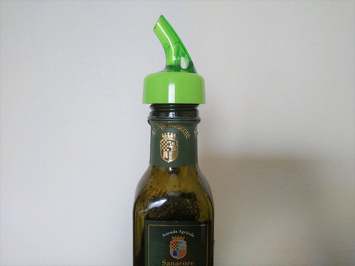 ダイソー 定量キャップ が便利 取り付けるだけ 蓋の開け閉め面倒 を卒業 ヨムーノ