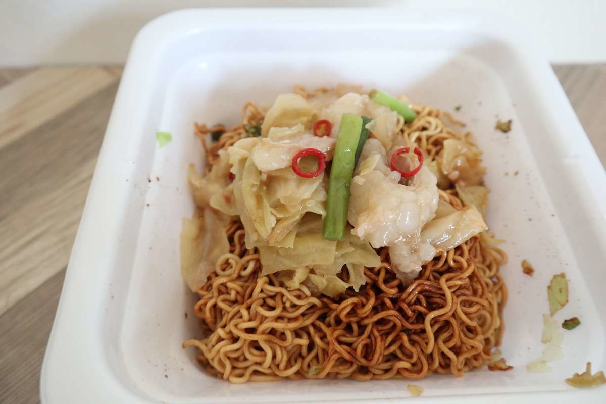 カップラーメン界に激震 セブン 悪魔級 100円台の新作2top 最後の1滴まで完飲上等 ヨムーノ カップラーメン界に激震 セブン 悪魔級 100円台の新作2top 最後の1滴まで完飲上等 ヨムーノ