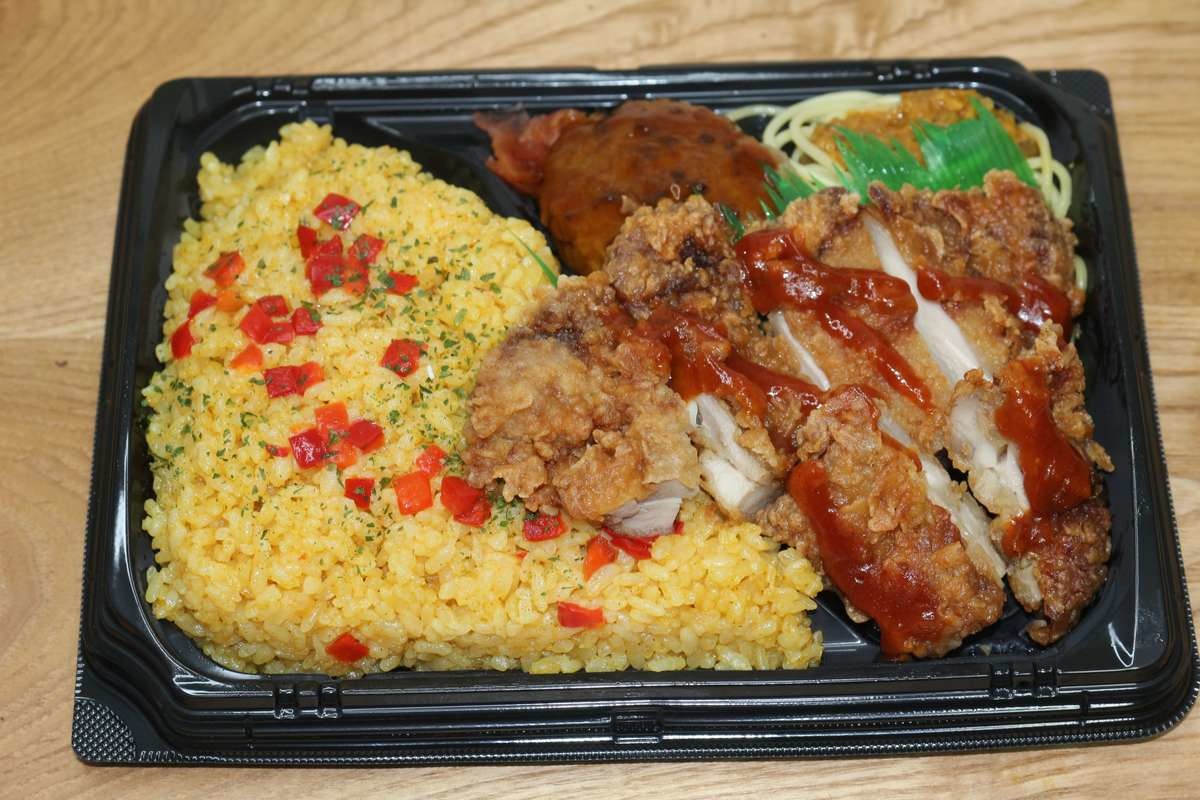 ずっしり肉 肉 肉じゃぁ ミニストップ やみつき間違いなし 重たすぎる弁当3選 ヨムーノ