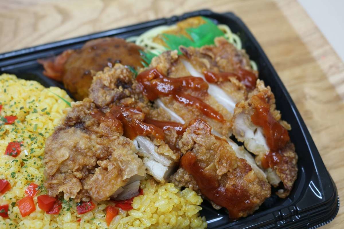 ずっしり肉 肉 肉じゃぁ ミニストップ やみつき間違いなし 重たすぎる弁当3選 ヨムーノ