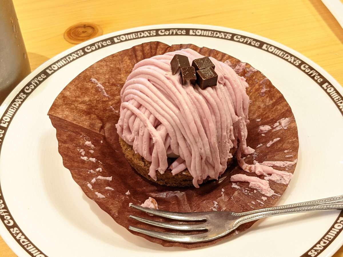コメダ珈琲 おすすめ季節のケーキ 熊本ベリー はデザートセット対象 ヨムーノ