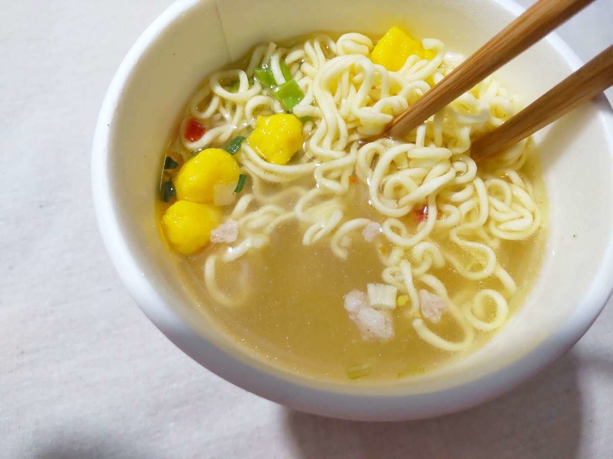 ラーメン界激震 今 カルディ で絶対買い 100円台爆売れ2top 激ウマなのに罪悪感ゼロ ヨムーノ