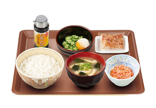 すき家おすすめ 朝食メニュー 時間は 持ち帰りして食べてみた ヨムーノ