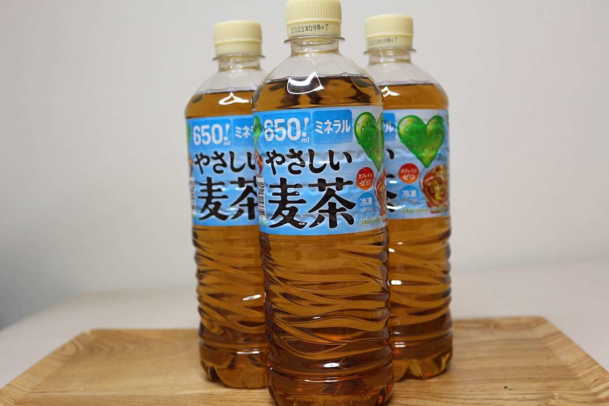 21日まで ファミマ 麦茶650ml買うと 2リットルと交換 お得な権利発生中 絶対トクしなきゃ ヨムーノ