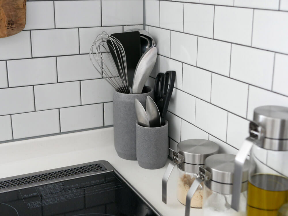 100均にありそうで無い 高見え ざっくり整理の神 実は家中使える新タイプ 石感 収納 ヨムーノ