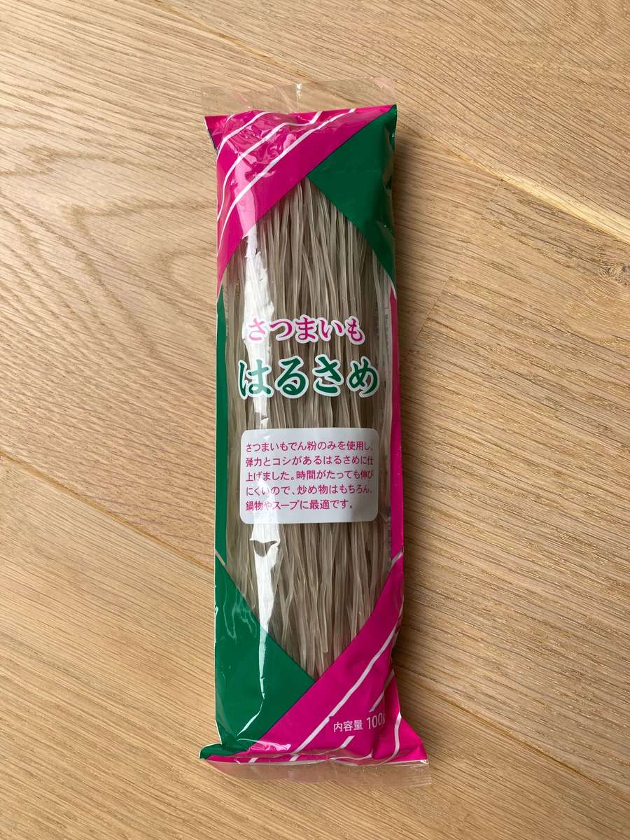 業務スーパー さつまいもはるさめ はまるで韓国冷麺みたいな味わい ヨムーノ 業務スーパー さつまいもはるさめ はまるで韓国冷麺みたいな味わい ヨムーノ