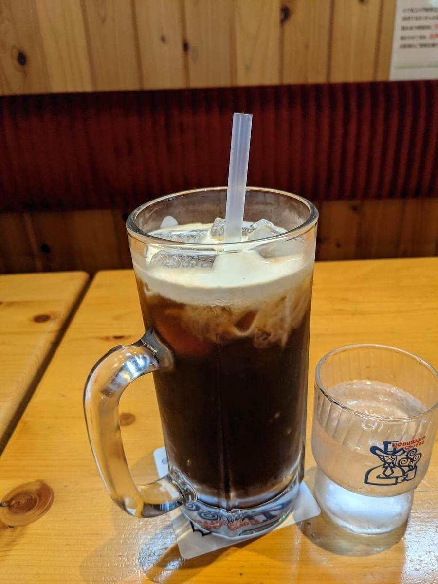 コメダ珈琲店「アイスコーヒー でらたっぷりサイズ」