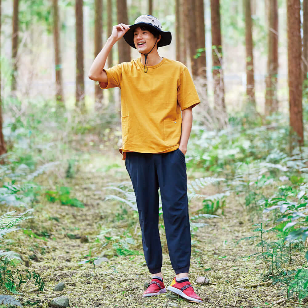 神ヒット 早くも品薄 涙 ワークマン 高撥水トラベルシェルパンツ は イロチ買い必至 快適すぎて沼 中の人激推し ヨムーノ