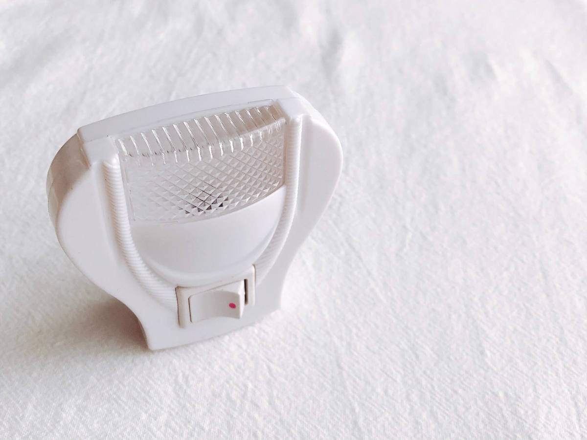 売切れ続き 泣 やっと出会えた ダイソー 価格破壊レベルにマニア驚愕 最新 家電系ライト 2種 ヨムーノ 売切れ続き 泣 やっと出会えた ダイソー 価格破壊レベルにマニア驚愕 最新 家電系ライト 2種 ヨムーノ