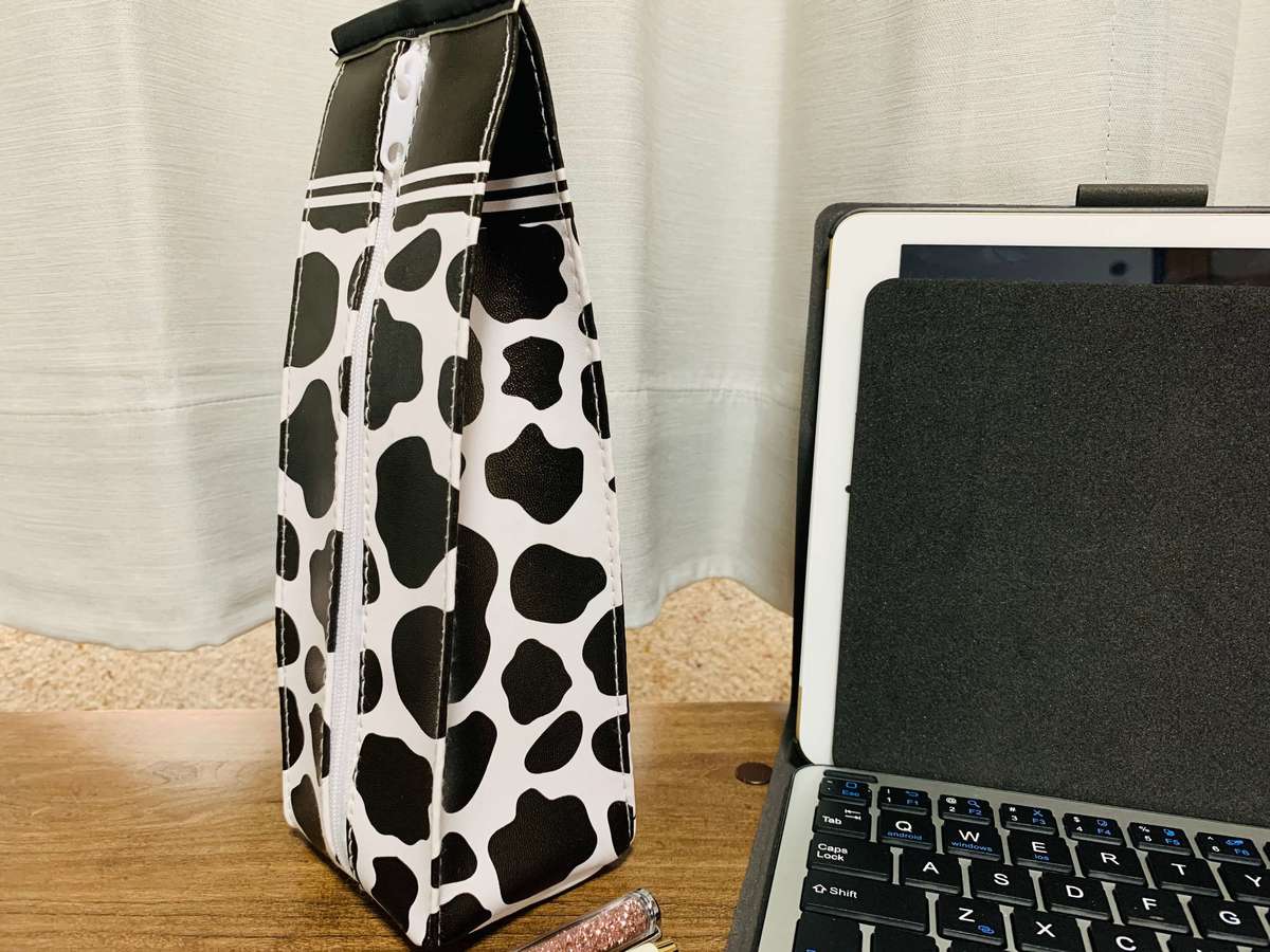牛乳みたいな ペンケース 仕事はかどる アイデア付箋 も セリア かわいくて超便利な文房具4選 ヨムーノ 牛乳みたいな ペンケース 仕事はかどる アイデア付箋 も セリア かわいくて超便利な文房具4選 ヨムーノ