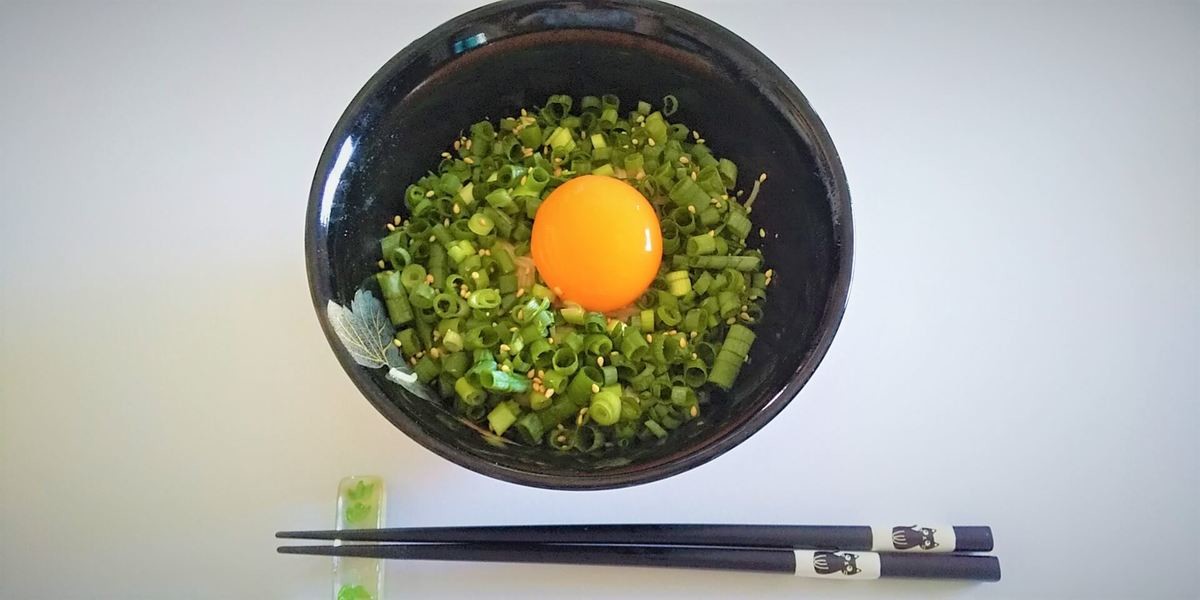 ごま油とお酢で つけ麺 風にアレンジ 家事ヤロウ 悪魔のネギだく油そうめん の簡単レシピ ヨムーノ ごま油とお酢で つけ麺 風にアレンジ 家事ヤロウ 悪魔のネギだく油そうめん の簡単レシピ ヨムーノ