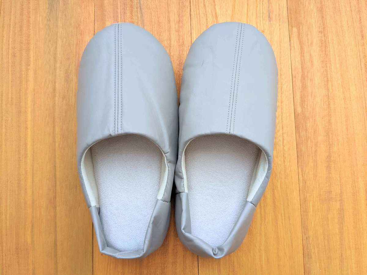 3000円級が300円 3coins 今年バカ売れ 高見えレザー風スリッパ の実力は 正直レポート ヨムーノ 3000円級が300円 3coins 今年バカ売れ 高見えレザー風スリッパ の実力は 正直レポート ヨムーノ