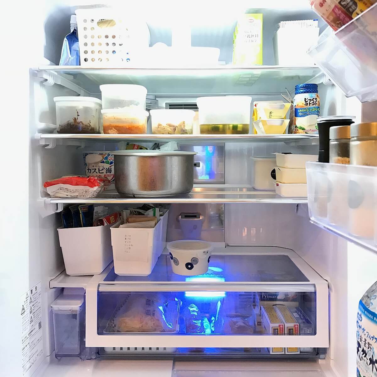 冷蔵庫の中はダイソーとikeaで整理整頓 非ミニマリストが冷蔵庫買い替えと一緒に実践した収納アイデア