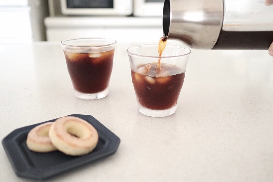 簡単コールドブリューコーヒーで おうちカフェ 美味しく作るコツは コーヒー粉をケチらない ヨムーノ