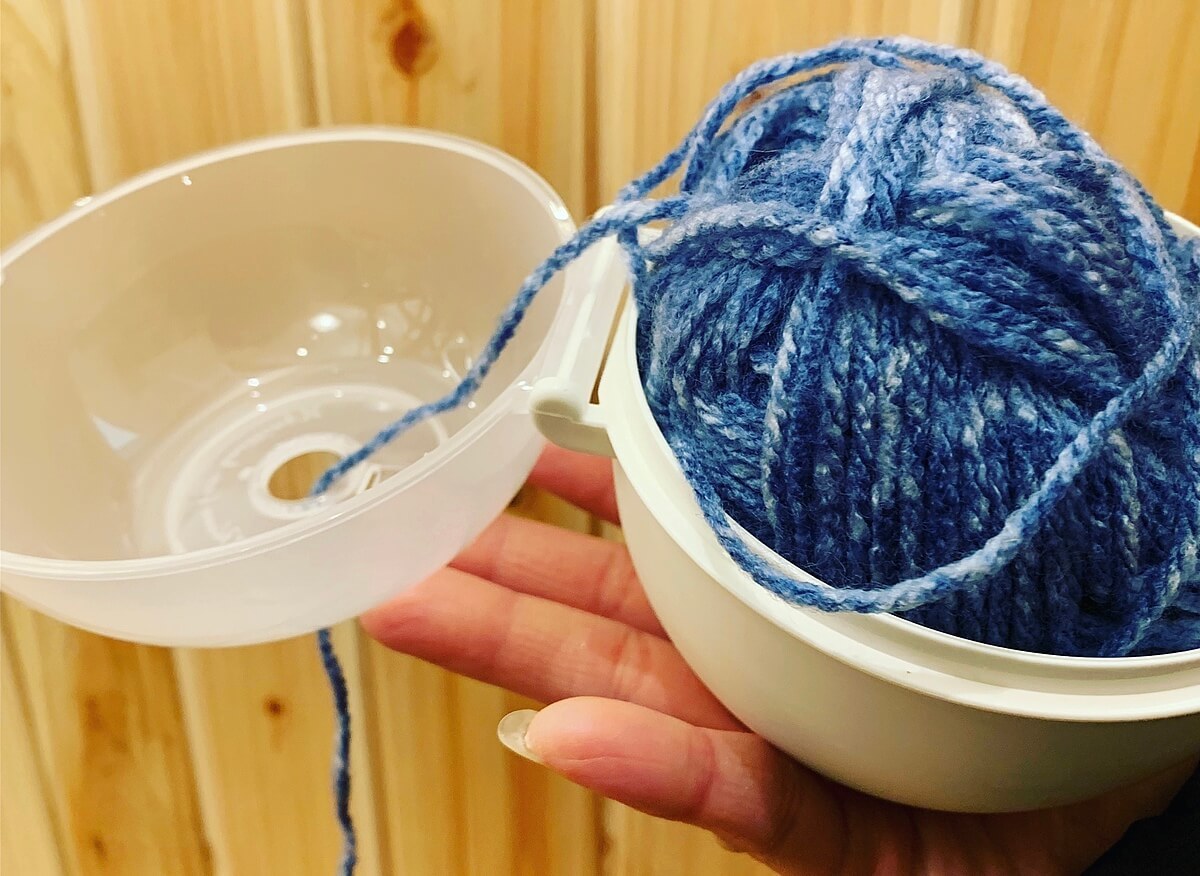 ダイソー 毛糸deリリアン サークル を使ってみた 編み物初心者の完成度はこちら ヨムーノ
