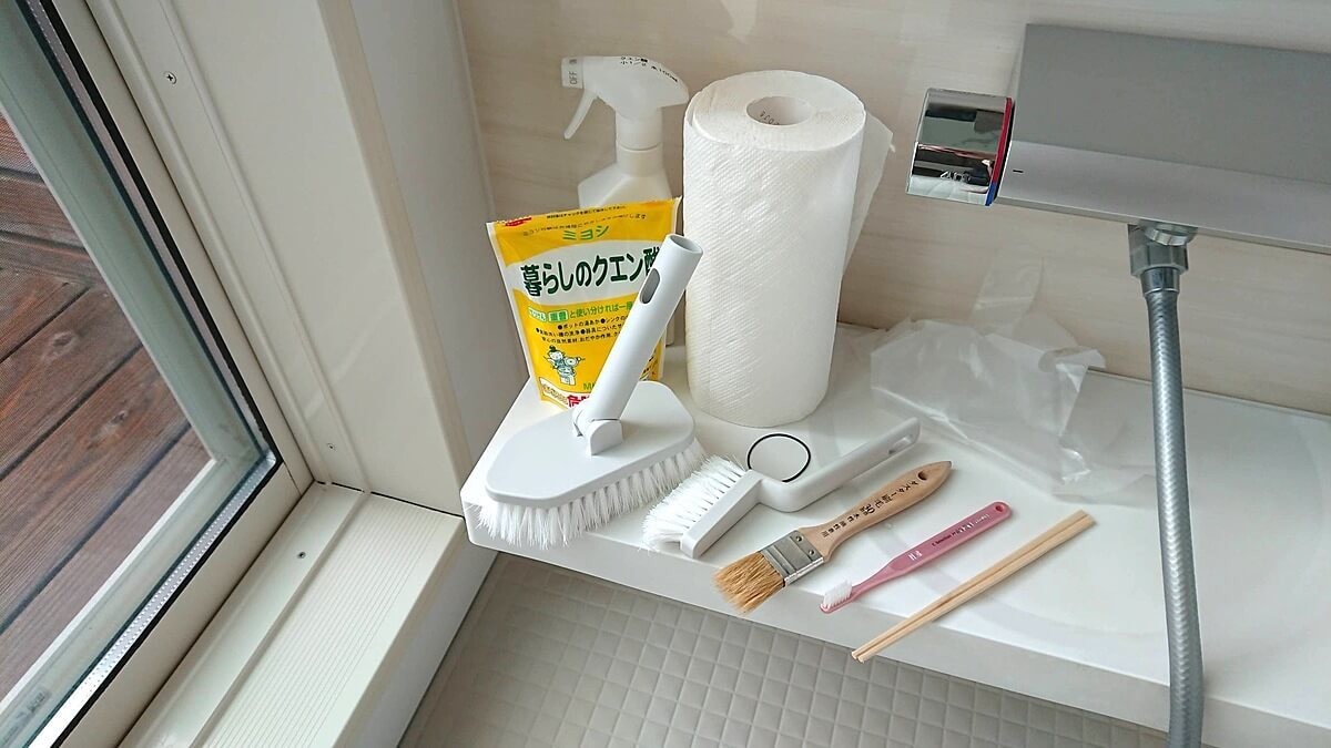 風呂 の ドア 掃除 お お風呂場ドアの掃除方法。浴室すりガラス扉のカビ・汚れ落としを実例写真でレポート