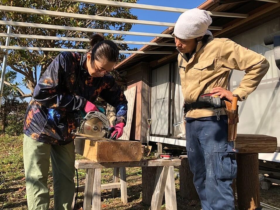 千葉で 伐採から家づくり Diy女子部長が 自分の家を建てる プロジェクト始動 まずやった5つのこと ヨムーノ