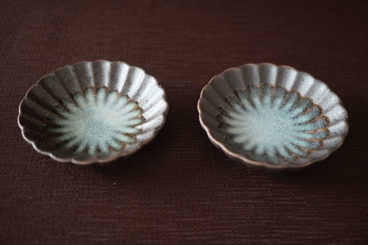 ダイソーから浮気 ローカル100均 が超穴場 思わず衝動買い 高見え食器 が激アツ ヨムーノ