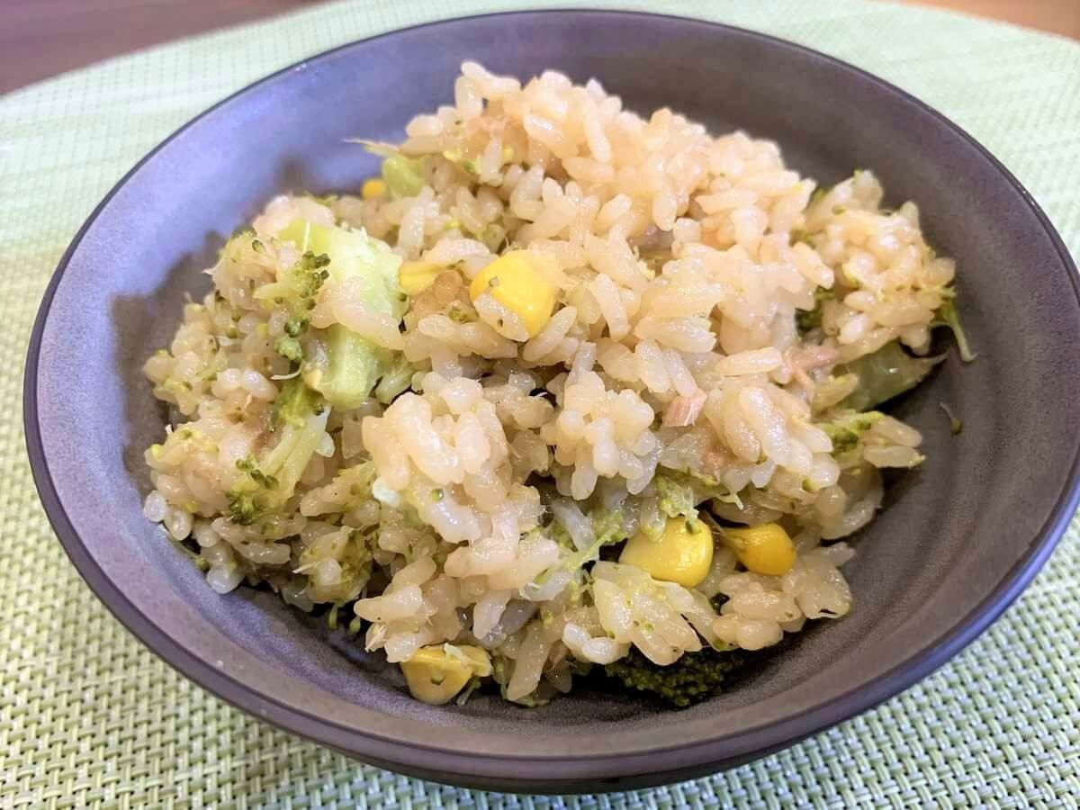 家事ヤロウ 丸ごと ブロッコリーご飯 作ってみた ヨムーノ