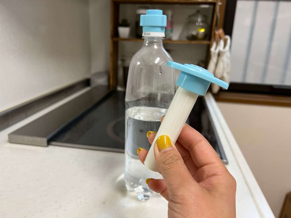すすすすごい ダイソー さんお手柄です 炭酸を逃がしま栓 110円で炭酸をキープ って本当 効果を検証 ヨムーノ