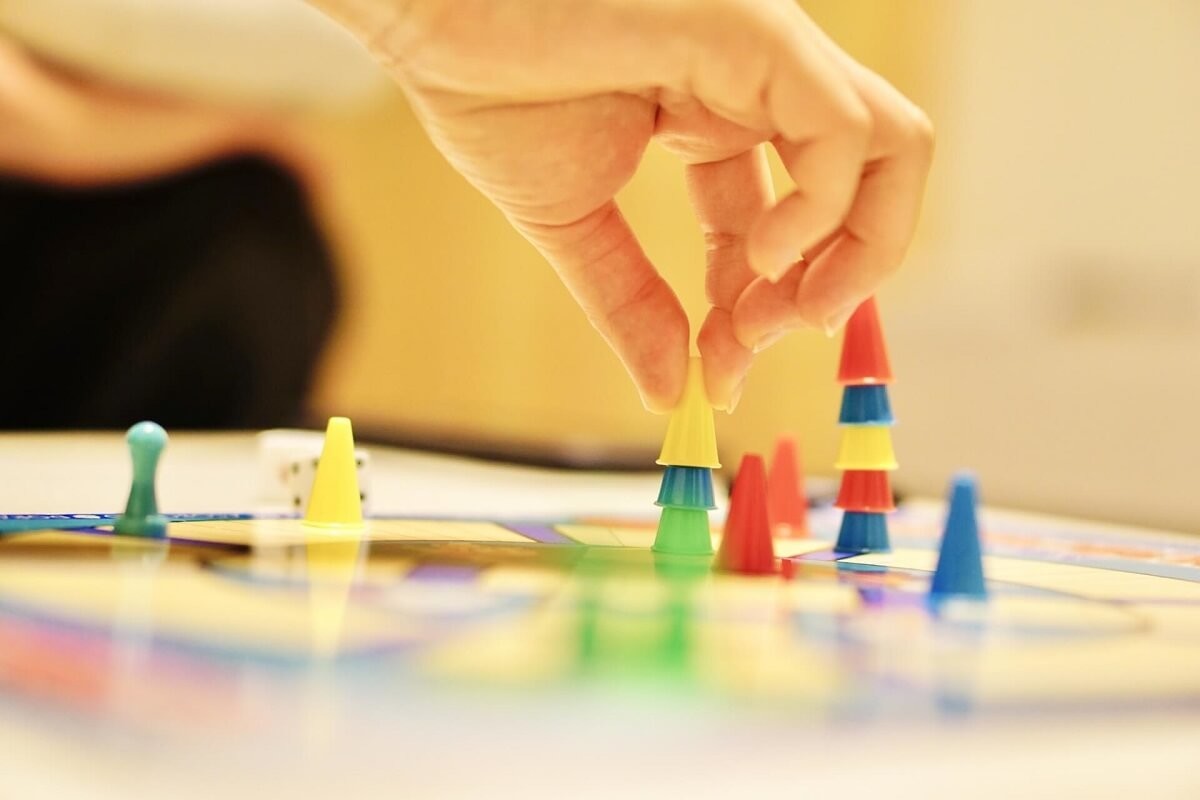 オンライン ボードゲームのおすすめ11選 おうちで友達と盛り上がろう ヨムーノ オンライン ボードゲームのおすすめ11選 おうちで友達と盛り上がろう ヨムーノ