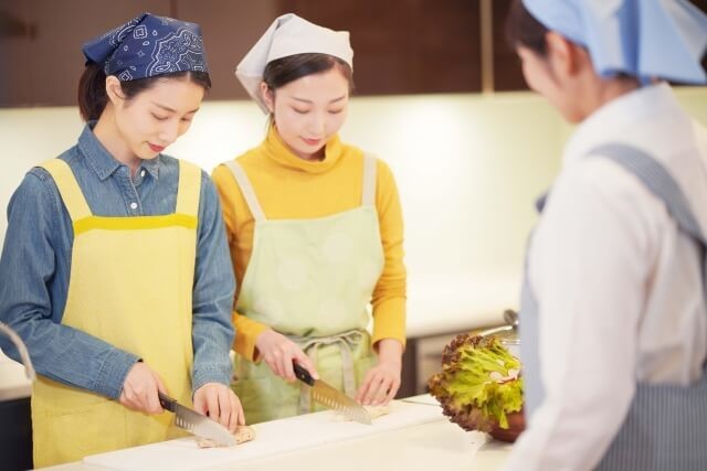 趣味がない人必見 1人でも楽しい 友達が増える おすすめ趣味一覧35選 ヨムーノ 趣味がない人必見 1人でも楽しい 友達が増える おすすめ趣味一覧35選 ヨムーノ