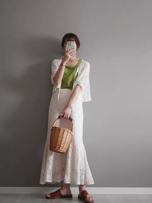 あっつい 泣 日も 涼しげ 仕上げ Gu 1枚で最強 即旬 ロングスカート 大人コーデ3選 ヨムーノ