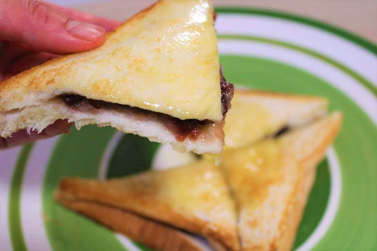 ごめん全部食べちゃった 家事ヤロウ 禁断の 外サク中じゅわ 追いバターあんトースト カロリーの暴力 ヨムーノ