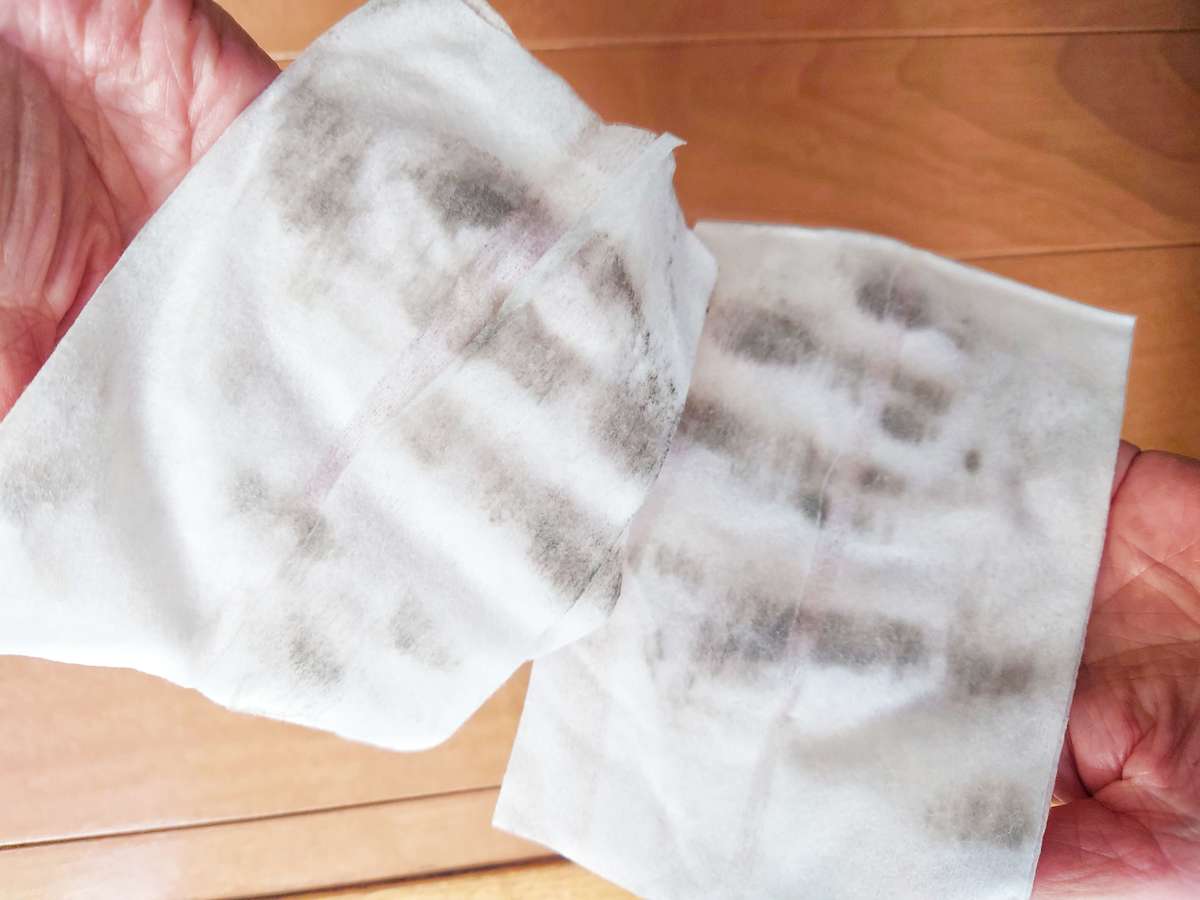 家中の汚れがなくなる!【セリア】「こすってみ、汚れとぶぞ」「本当は教えたくない」大掃除対策5選! | ヨムーノ