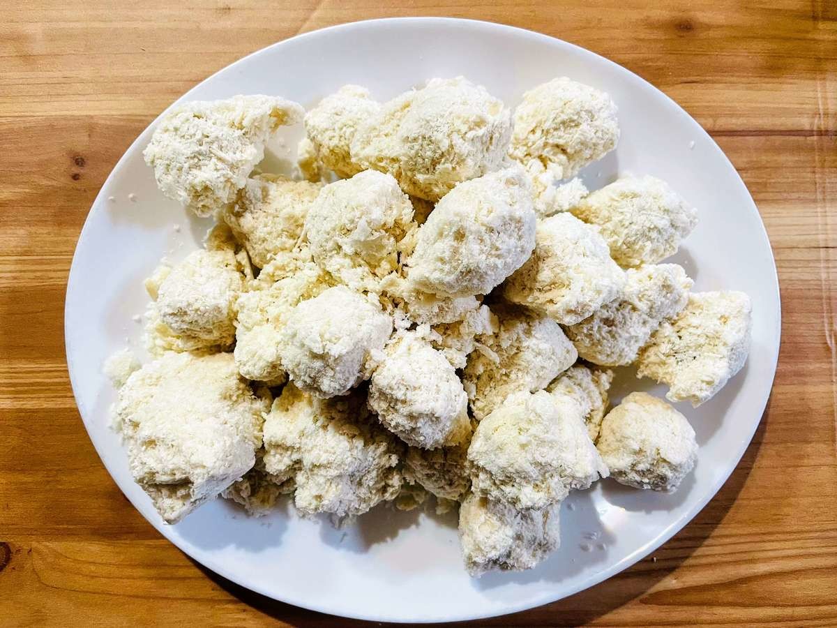 業務スーパー 人気冷凍食品の新商品 コロコロうずら卵フライ 大容量でお買い得 ヨムーノ