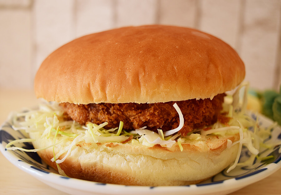 マックよりデカっ コメダ珈琲 ぶ厚っかぶりつけない 泣 しみしみ 大迫力バーガー3選 ヨムーノ マックよりデカっ コメダ珈琲 ぶ厚っかぶりつけない 泣 しみしみ 大迫力バーガー3選 ヨムーノ