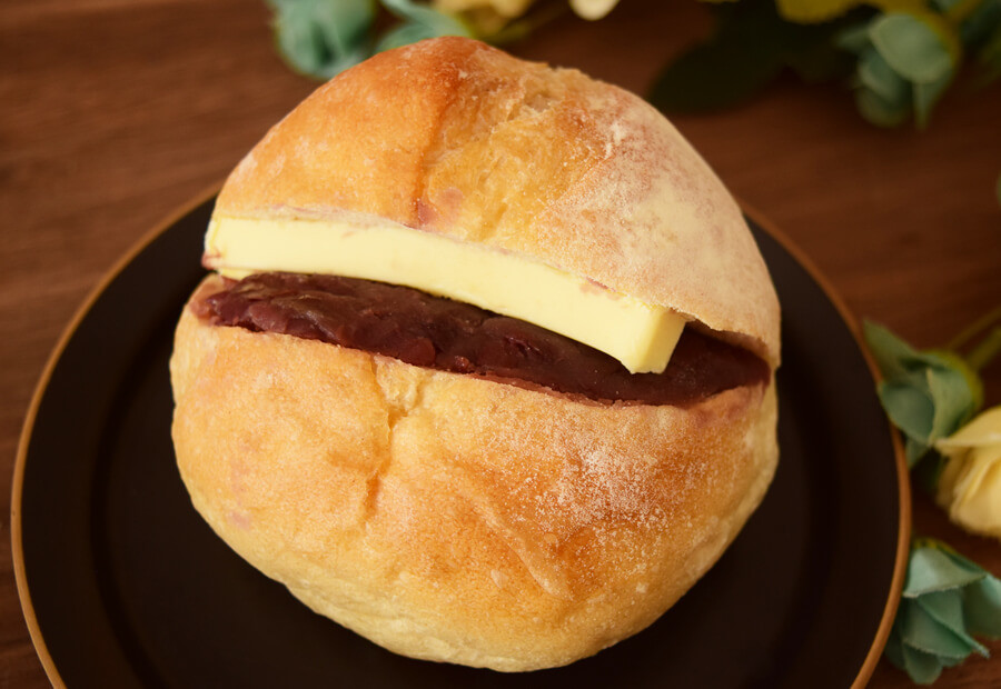 疑ってゴメン ヤオコー どこまで中身入れるの 直径12cm超え 背徳すぎ 106円パン4選 ヨムーノ