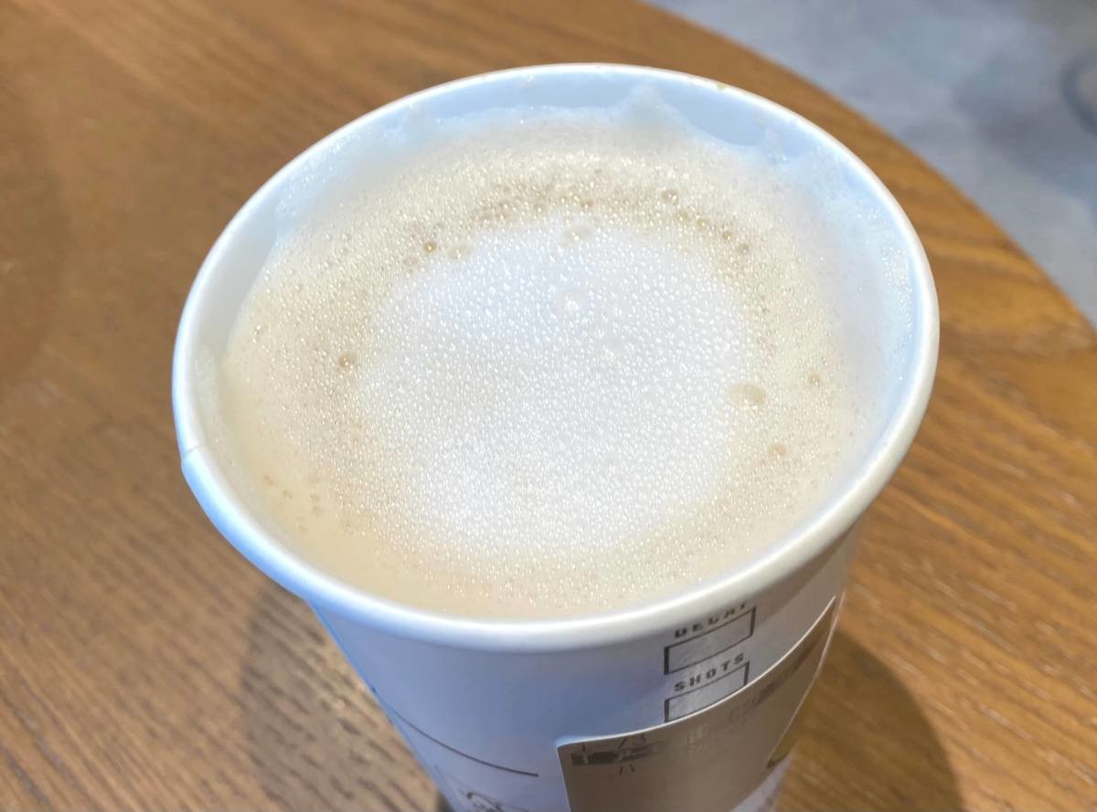 スタバ最新 アーモンドミルクラテ 元 中の人 おすすめアレンジ5選で浮気せず通い続けます ヨムーノ