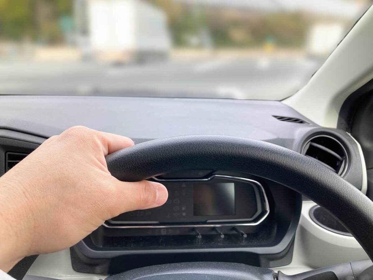 夢占い 乗り物や交通施設が出てくる夢の意味選 飛ぶ乗り物 遊園地のアレに乗る意味は ヨムーノ 夢占い 乗り物や交通施設が出てくる夢の意味選 飛ぶ乗り物 遊園地のアレに乗る意味は ヨムーノ