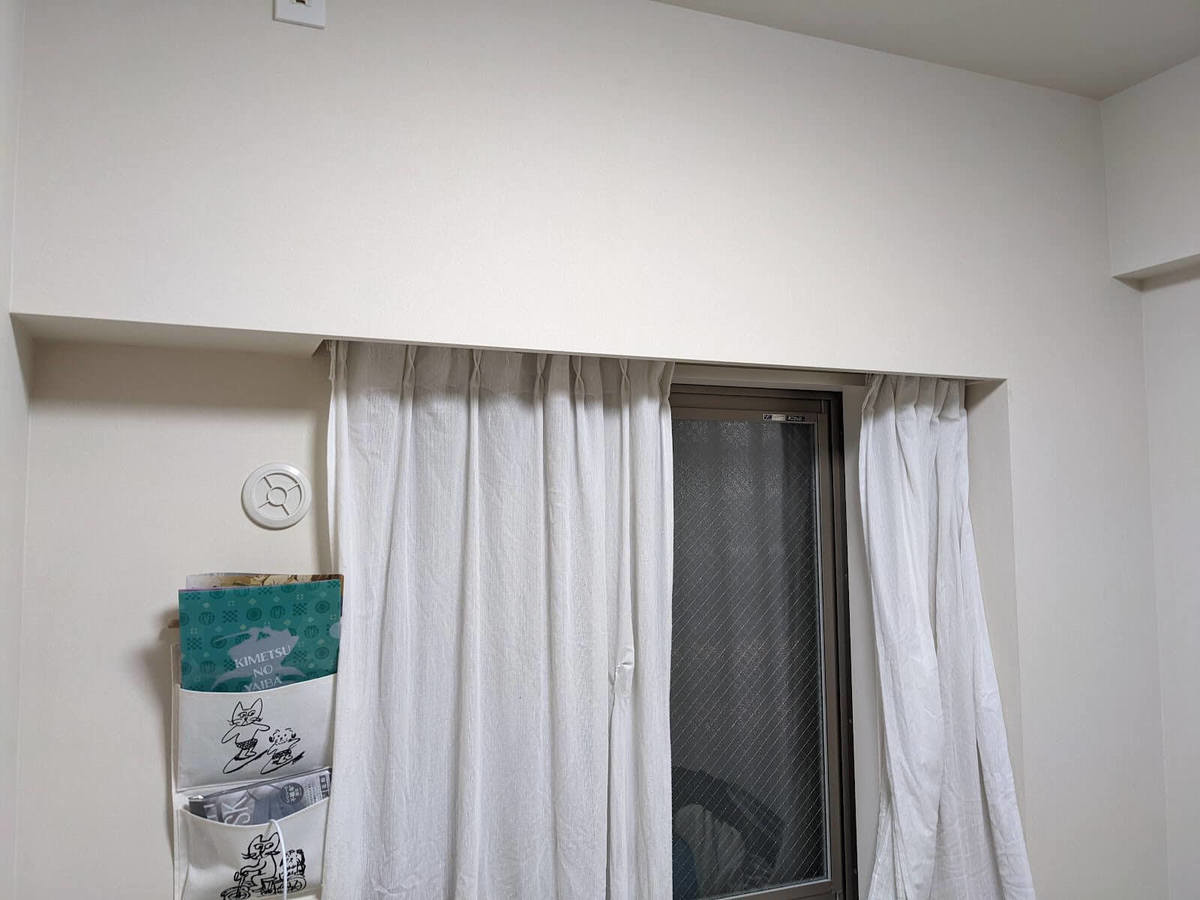 ニトリ 木目調ブラインド 税込999円をひとりでカーテンレールに取り付けてみた ヨムーノ ニトリ 木目調ブラインド 税込999円をひとりでカーテンレールに取り付けてみた ヨムーノ