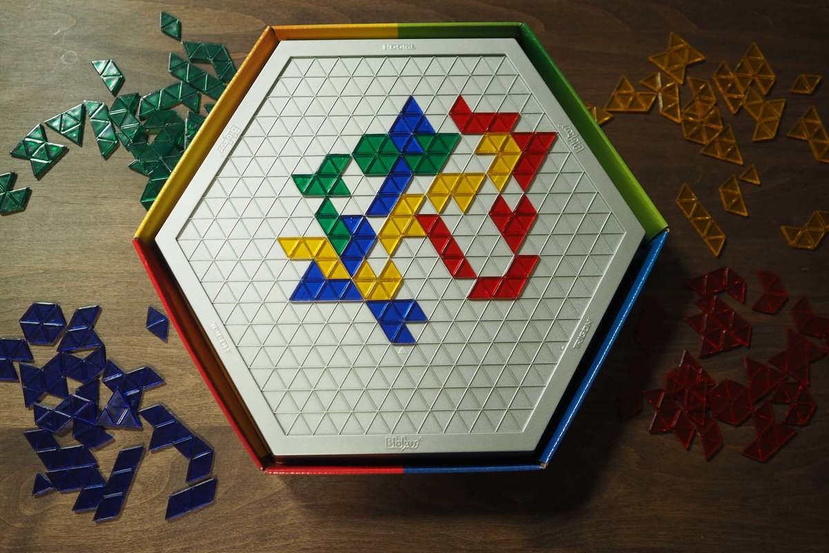 22年 人気ボードゲームおすすめ21選 マニア厳選 プレイ人数別 大人 子供 ロングセラー ヨムーノ