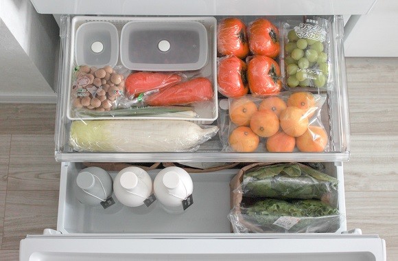 冷蔵庫の収納には 100均や無印などのグッズが役に立つ